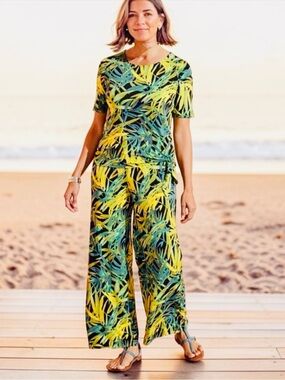 Chico’s Women's Tropical Print 2 Piece Set Top/Pants
